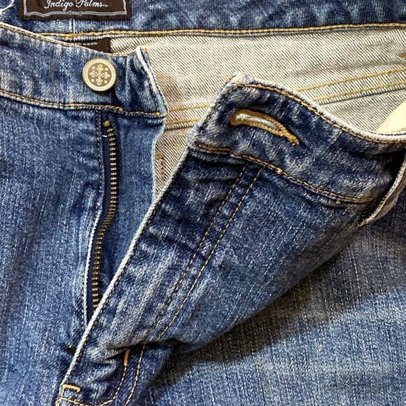 Indigo Palms Blue Relaxed Fit Jeans with Medium Wash Size 10R - Picture 8 of 10